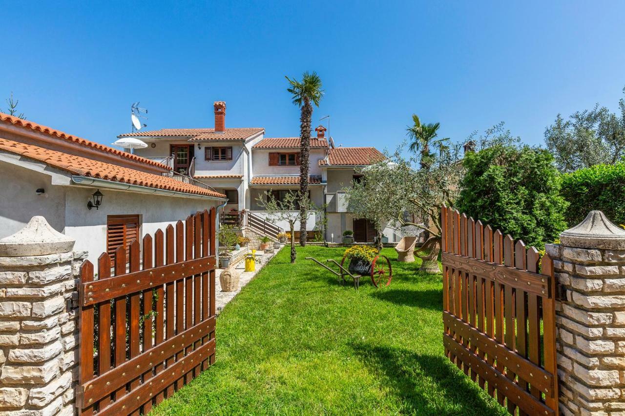 Apartments Rita Poreč Eksteriør bilde